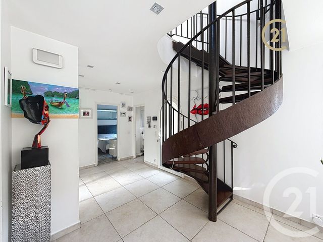 maison à vendre - 4 pièces - 131.09 m2 - ANTIBES - 06 - PROVENCE-ALPES-COTE-D-AZUR - Century 21 Roi Soleil