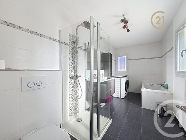 maison à vendre - 4 pièces - 131.09 m2 - ANTIBES - 06 - PROVENCE-ALPES-COTE-D-AZUR - Century 21 Roi Soleil