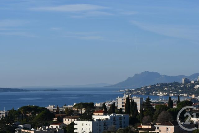 Appartement F3 à vendre - 3 pièces - 73.6 m2 - ANTIBES - 06 - PROVENCE-ALPES-COTE-D-AZUR - Century 21 Roi Soleil