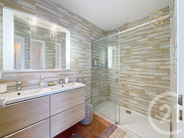 Appartement F3 à vendre - 3 pièces - 70.59 m2 - ANTIBES - 06 - PROVENCE-ALPES-COTE-D-AZUR - Century 21 Roi Soleil