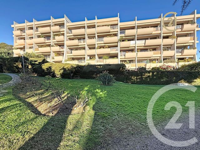 Appartement F3 à vendre - 3 pièces - 70.59 m2 - ANTIBES - 06 - PROVENCE-ALPES-COTE-D-AZUR - Century 21 Roi Soleil