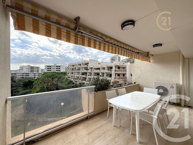 Appartement F3 à vendre - 3 pièces - 70.59 m2 - ANTIBES - 06 - PROVENCE-ALPES-COTE-D-AZUR - Century 21 Roi Soleil