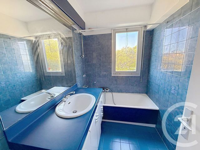 Appartement F4 à vendre - 4 pièces - 88.14 m2 - ANTIBES - 06 - PROVENCE-ALPES-COTE-D-AZUR - Century 21 Roi Soleil