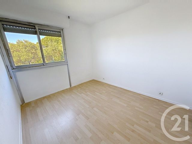 Appartement F4 à vendre - 4 pièces - 88.14 m2 - ANTIBES - 06 - PROVENCE-ALPES-COTE-D-AZUR - Century 21 Roi Soleil