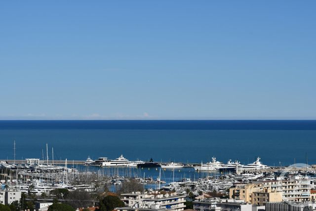 appartement - ANTIBES - 06