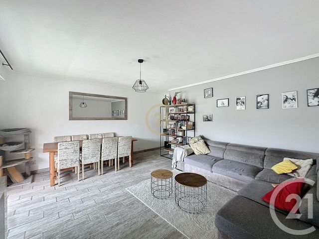 Appartement F3 à vendre - 3 pièces - 67.05 m2 - LE CANNET - 06 - PROVENCE-ALPES-COTE-D-AZUR - Century 21 Roi Soleil