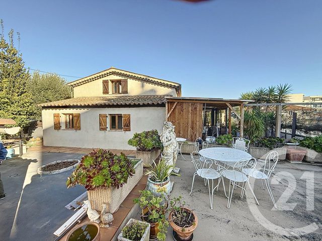 maison à vendre - 4 pièces - 100.0 m2 - ANTIBES - 06 - PROVENCE-ALPES-COTE-D-AZUR - Century 21 Roi Soleil