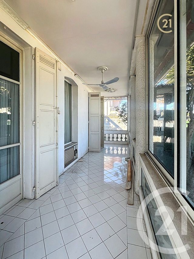 maison à vendre - 5 pièces - 77.76 m2 - ANTIBES - 06 - PROVENCE-ALPES-COTE-D-AZUR - Century 21 Roi Soleil