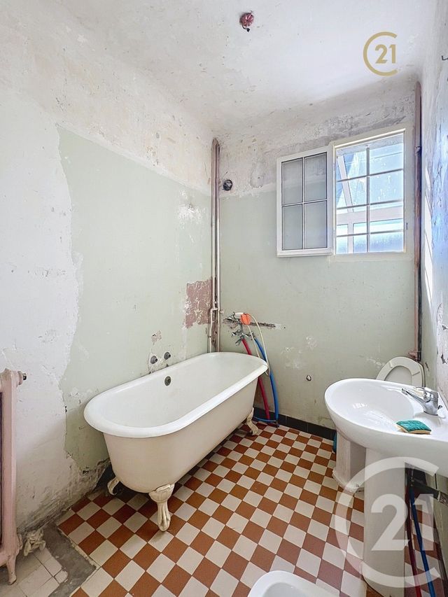 maison à vendre - 5 pièces - 77.76 m2 - ANTIBES - 06 - PROVENCE-ALPES-COTE-D-AZUR - Century 21 Roi Soleil