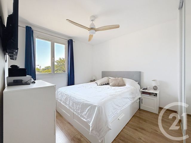 Appartement F4 à vendre - 4 pièces - 73.05 m2 - ANTIBES - 06 - PROVENCE-ALPES-COTE-D-AZUR - Century 21 Roi Soleil