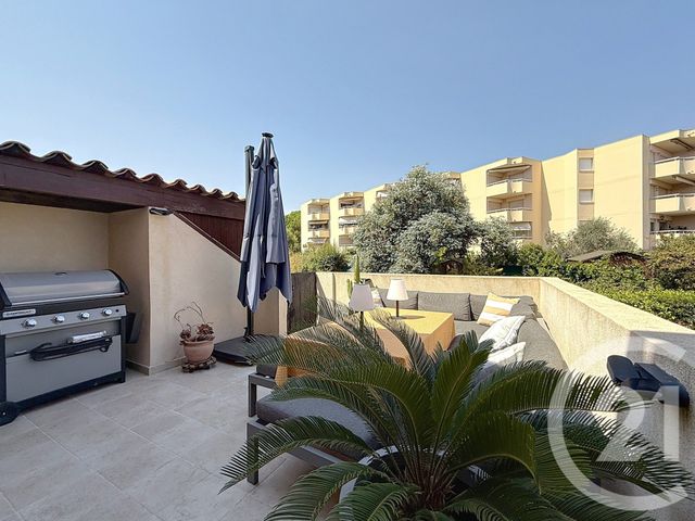 Appartement F4 à vendre - 4 pièces - 73.05 m2 - ANTIBES - 06 - PROVENCE-ALPES-COTE-D-AZUR - Century 21 Roi Soleil