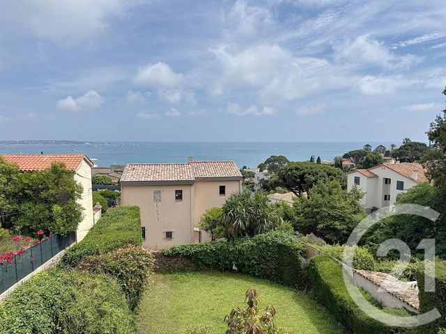 maison à vendre - 7 pièces - 144.74 m2 - VALLAURIS - 06 - PROVENCE-ALPES-COTE-D-AZUR - Century 21 Roi Soleil