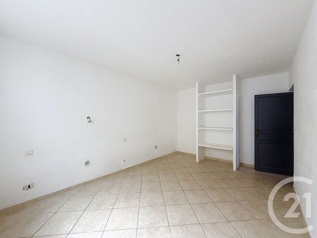 Appartement F4 à vendre - 4 pièces - 102.33 m2 - VALLAURIS - 06 - PROVENCE-ALPES-COTE-D-AZUR - Century 21 Roi Soleil