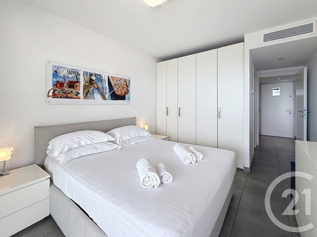 Appartement F2 à vendre - 2 pièces - 51.1 m2 - ANTIBES - 06 - PROVENCE-ALPES-COTE-D-AZUR - Century 21 Roi Soleil