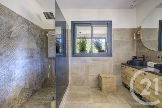 maison à vendre - 4 pièces - 220.0 m2 - ANTIBES - 06 - PROVENCE-ALPES-COTE-D-AZUR - Century 21 Roi Soleil