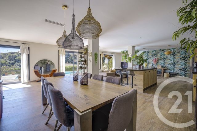 maison à vendre - 4 pièces - 220.0 m2 - ANTIBES - 06 - PROVENCE-ALPES-COTE-D-AZUR - Century 21 Roi Soleil