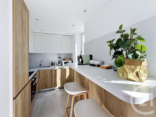 Appartement Duplex à vendre - 3 pièces - 59.0 m2 - ANTIBES - 06 - PROVENCE-ALPES-COTE-D-AZUR - Century 21 Roi Soleil