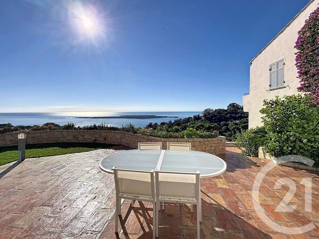 maison à vendre - 7 pièces - 230.0 m2 - VALLAURIS - 06 - PROVENCE-ALPES-COTE-D-AZUR - Century 21 Roi Soleil