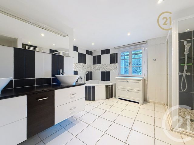 maison à vendre - 6 pièces - 201.97 m2 - ANTIBES - 06 - PROVENCE-ALPES-COTE-D-AZUR - Century 21 Roi Soleil