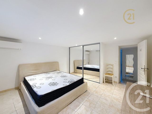 maison à vendre - 6 pièces - 201.97 m2 - ANTIBES - 06 - PROVENCE-ALPES-COTE-D-AZUR - Century 21 Roi Soleil