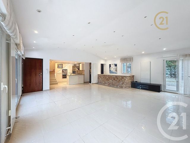 maison à vendre - 6 pièces - 201.97 m2 - ANTIBES - 06 - PROVENCE-ALPES-COTE-D-AZUR - Century 21 Roi Soleil