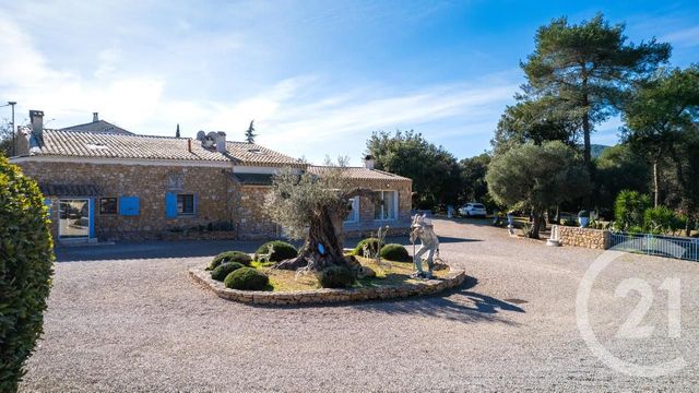 maison à vendre - 6 pièces - 201.97 m2 - ANTIBES - 06 - PROVENCE-ALPES-COTE-D-AZUR - Century 21 Roi Soleil