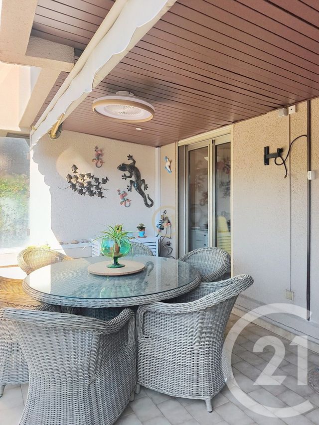 Appartement F3 à vendre - 3 pièces - 64.3 m2 - VALLAURIS - 06 - PROVENCE-ALPES-COTE-D-AZUR - Century 21 Roi Soleil