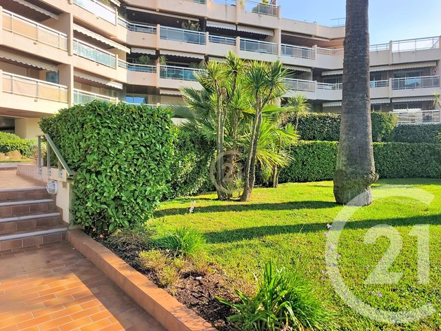 Appartement F3 à vendre - 3 pièces - 64.3 m2 - VALLAURIS - 06 - PROVENCE-ALPES-COTE-D-AZUR - Century 21 Roi Soleil