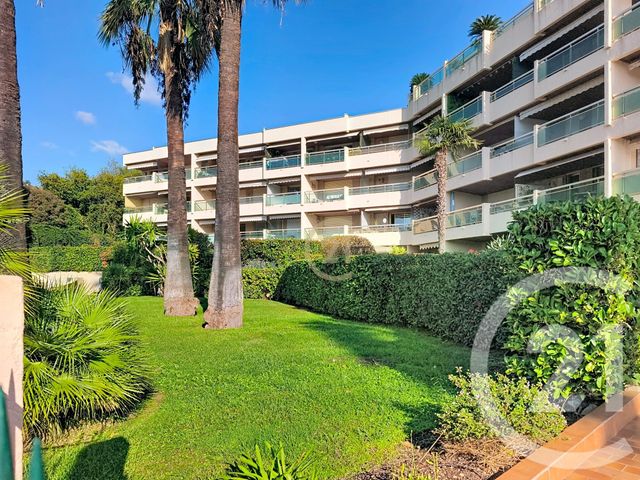 Appartement F3 à vendre VALLAURIS