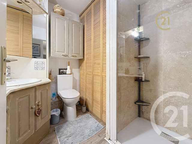 Afficher la photo en grand Appartement F3 à vendre - 3 pièces - 53.71 m2 - ANTIBES - 06 - PROVENCE-ALPES-COTE-D-AZUR - Century 21 Roi Soleil