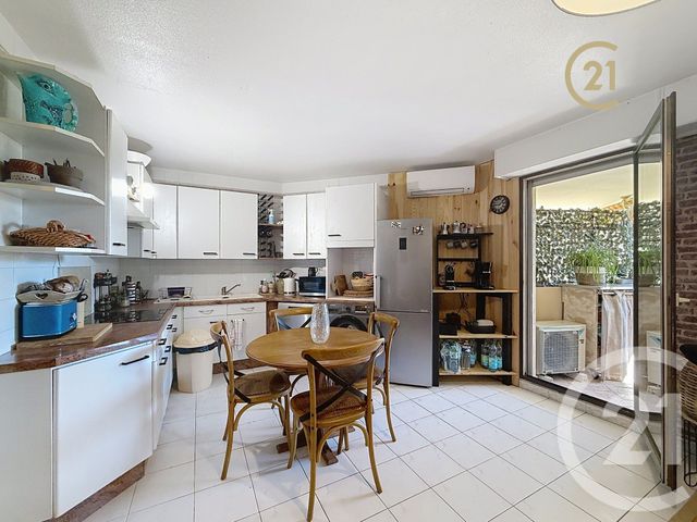 Afficher la photo en grand Appartement F3 à vendre - 3 pièces - 53.71 m2 - ANTIBES - 06 - PROVENCE-ALPES-COTE-D-AZUR - Century 21 Roi Soleil