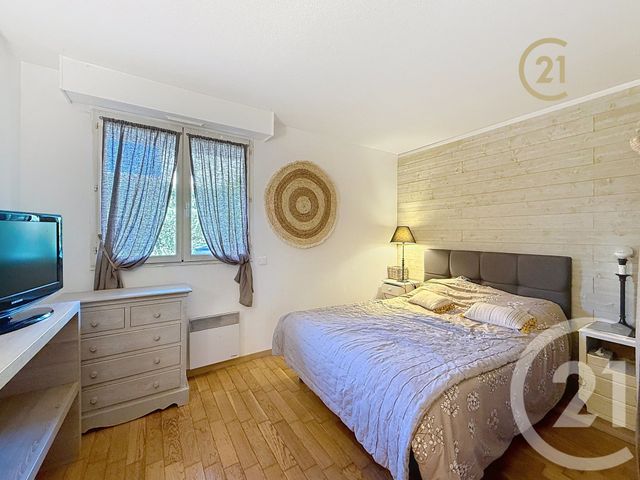 Afficher la photo en grand Appartement F3 à vendre - 3 pièces - 53.71 m2 - ANTIBES - 06 - PROVENCE-ALPES-COTE-D-AZUR - Century 21 Roi Soleil