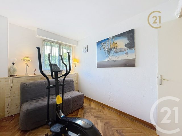Afficher la photo en grand Appartement F3 à vendre - 3 pièces - 53.71 m2 - ANTIBES - 06 - PROVENCE-ALPES-COTE-D-AZUR - Century 21 Roi Soleil