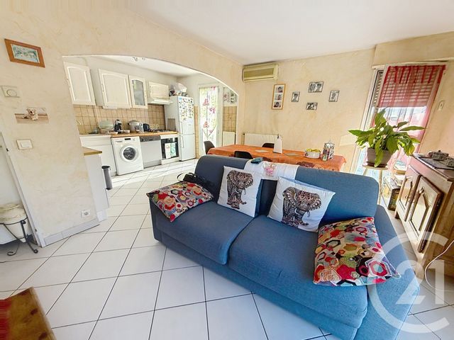 Appartement F3 à vendre - 3 pièces - 61.56 m2 - ANTIBES - 06 - PROVENCE-ALPES-COTE-D-AZUR - Century 21 Roi Soleil