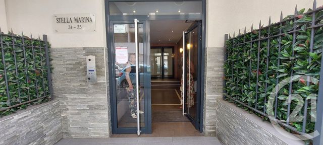 parking à vendre - 23.0 m2 - JUAN LES PINS - 06 - PROVENCE-ALPES-COTE-D-AZUR - Century 21 Roi Soleil