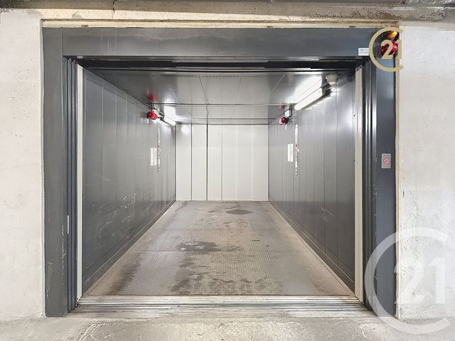 parking à vendre - 23.0 m2 - JUAN LES PINS - 06 - PROVENCE-ALPES-COTE-D-AZUR - Century 21 Roi Soleil