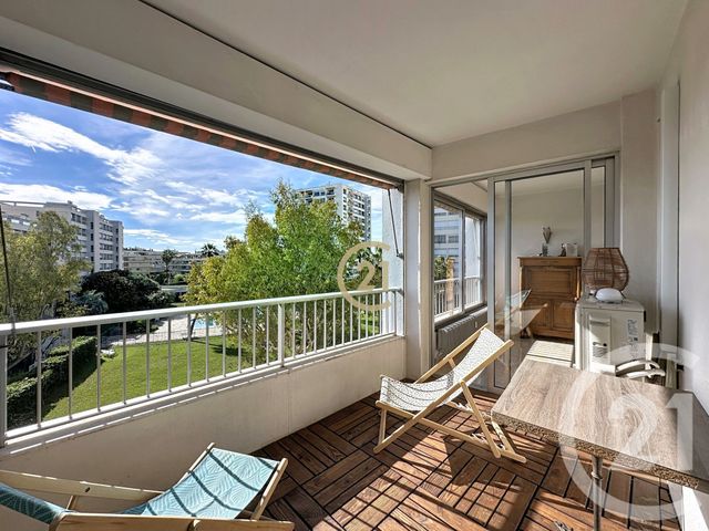 Appartement F2 à louer - 2 pièces - 55.58 m2 - ANTIBES - 06 - PROVENCE-ALPES-COTE-D-AZUR - Century 21 Roi Soleil