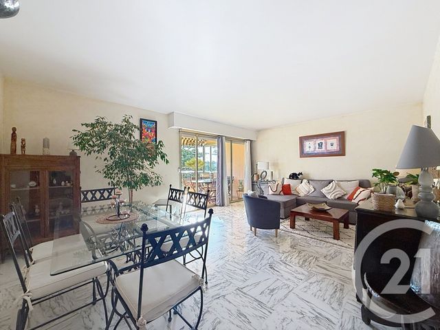 Appartement F3 à vendre - 3 pièces - 79.0 m2 - ANTIBES - 06 - PROVENCE-ALPES-COTE-D-AZUR - Century 21 Roi Soleil