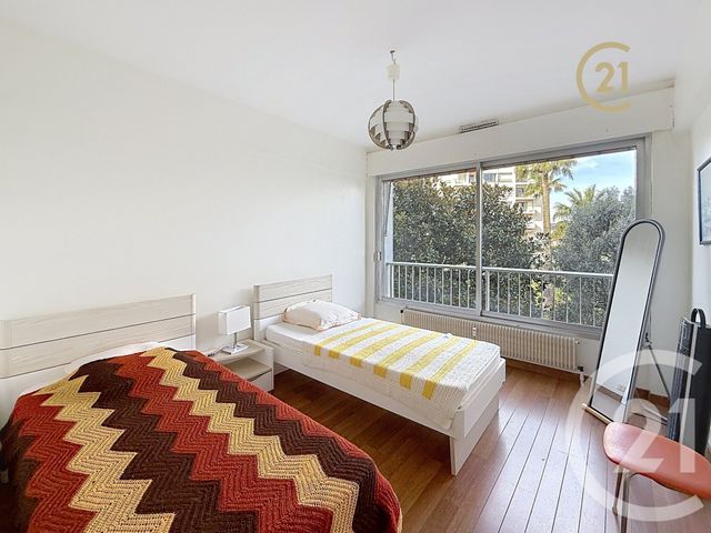 Appartement F3 à vendre - 3 pièces - 72.49 m2 - ANTIBES - 06 - PROVENCE-ALPES-COTE-D-AZUR - Century 21 Roi Soleil