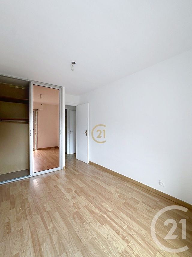 Appartement F2 à louer - 2 pièces - 50.9 m2 - ANTIBES - 06 - PROVENCE-ALPES-COTE-D-AZUR - Century 21 Roi Soleil