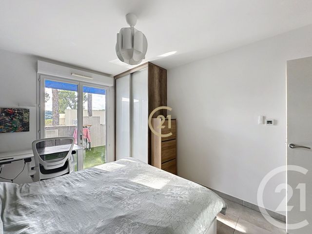 Appartement F2 à louer - 2 pièces - 43.54 m2 - ANTIBES - 06 - PROVENCE-ALPES-COTE-D-AZUR - Century 21 Roi Soleil
