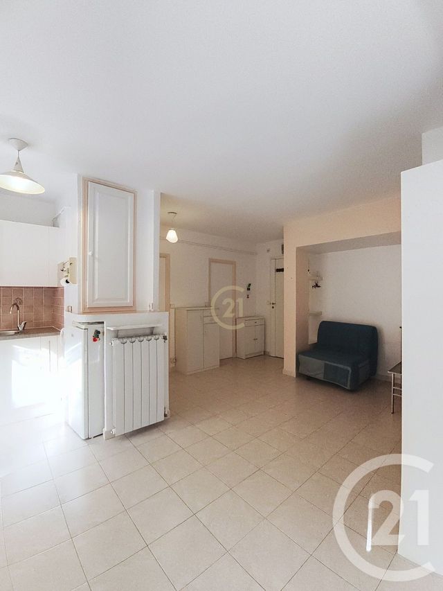 Appartement F2 à vendre - 2 pièces - 37.57 m2 - ANTIBES - 06 - PROVENCE-ALPES-COTE-D-AZUR - Century 21 Roi Soleil