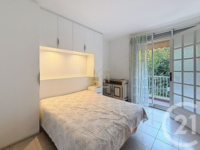 Appartement F2 à vendre - 2 pièces - 37.57 m2 - ANTIBES - 06 - PROVENCE-ALPES-COTE-D-AZUR - Century 21 Roi Soleil