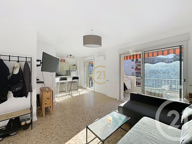 Appartement F1 à louer - 1 pièce - 29.72 m2 - CAGNES SUR MER - 06 - PROVENCE-ALPES-COTE-D-AZUR - Century 21 Roi Soleil
