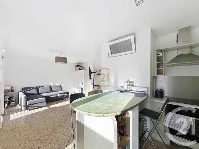 Appartement F1 à louer - 1 pièce - 29.72 m2 - CAGNES SUR MER - 06 - PROVENCE-ALPES-COTE-D-AZUR - Century 21 Roi Soleil