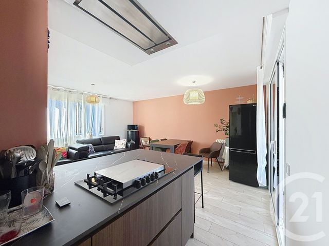 Appartement F3 à vendre - 4 pièces - 99.71 m2 - JUAN LES PINS - 06 - PROVENCE-ALPES-COTE-D-AZUR - Century 21 Roi Soleil