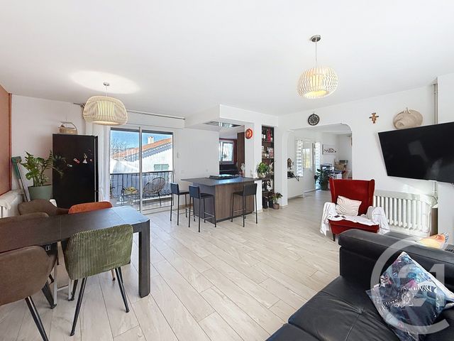 Appartement F3 à vendre - 4 pièces - 99.71 m2 - JUAN LES PINS - 06 - PROVENCE-ALPES-COTE-D-AZUR - Century 21 Roi Soleil