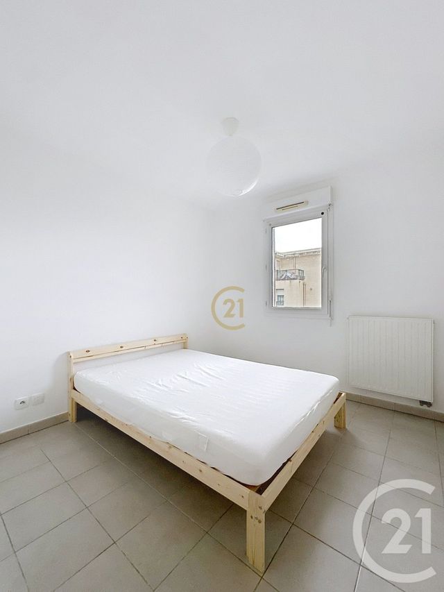 Appartement à louer - 2 pièces - 49.0 m2 - ANTIBES - 06 - PROVENCE-ALPES-COTE-D-AZUR - Century 21 Roi Soleil