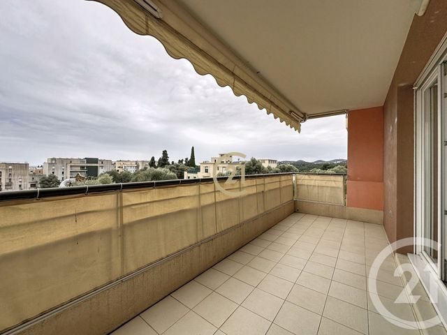 Appartement à louer - 2 pièces - 49.0 m2 - ANTIBES - 06 - PROVENCE-ALPES-COTE-D-AZUR - Century 21 Roi Soleil