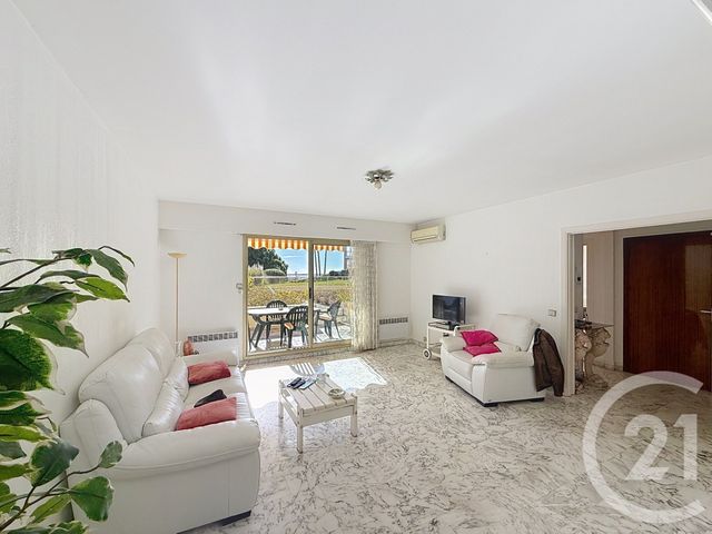 Appartement F3 à vendre - 4 pièces - 86.0 m2 - ANTIBES - 06 - PROVENCE-ALPES-COTE-D-AZUR - Century 21 Roi Soleil